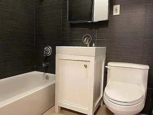 Rented by Compass | media 12