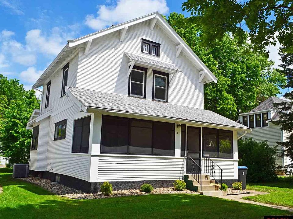 1st image of 412 Van Brunt St