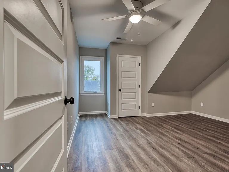6722 Brentwood Ave #2 — Photo 20