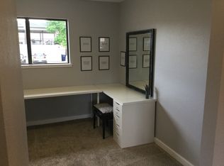 1690 W Green Valley Ln, St George, UT 84770