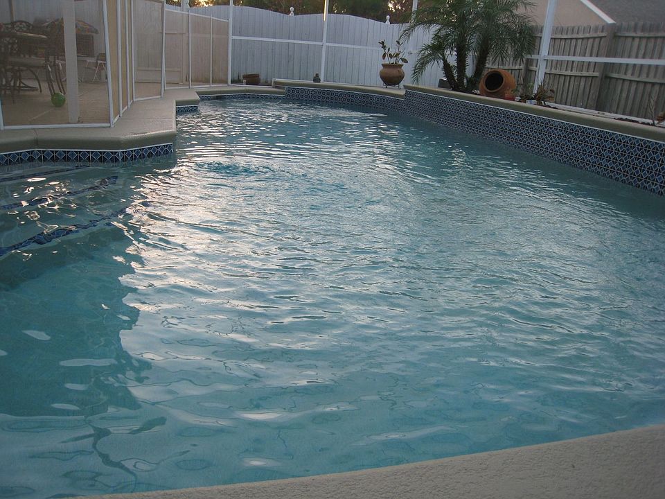 2nd image of 422 Tree Shore Dr