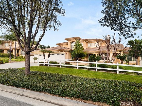 3rd image of 5655 High Meadow Pl