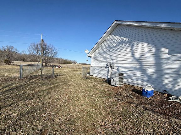 2nd image of 5072 E Highway 635