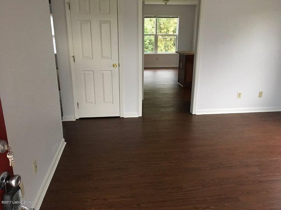 2nd image of 81 Clifton Ct