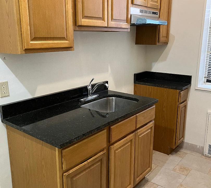 1st image of 240 E Prospect Ave Floor 1