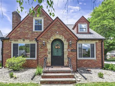 5998 Maplecliff Dr, Parma Heights, OH, 44130