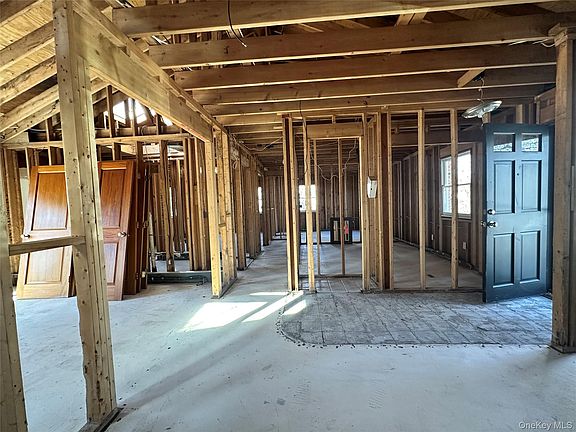 5th image of 38 Happy Acres Drive