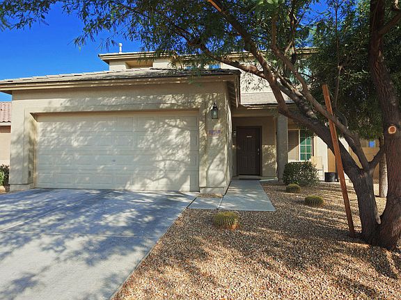 2nd image of 19250 W Woodlands Ave