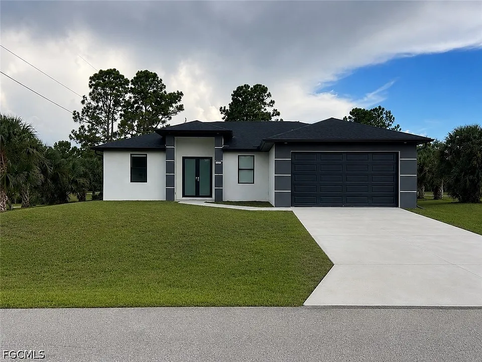 3201 57th St W