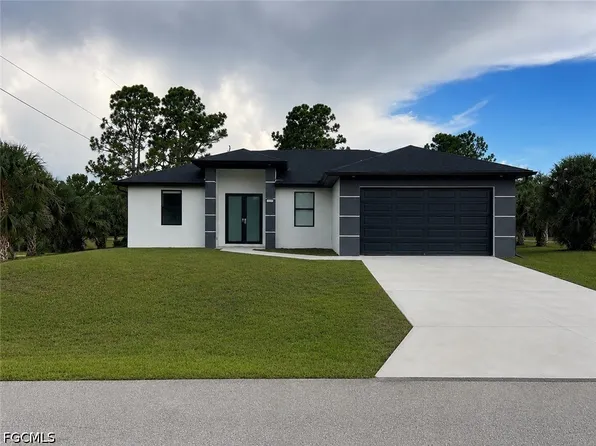 3201 57th St W, Lehigh Acres, FL 33971