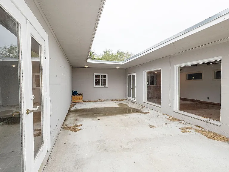 6033 Rio Vista Ave — Photo 12