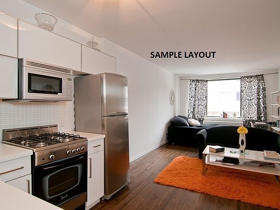 2nd image of 239 E 10th St APT 4B