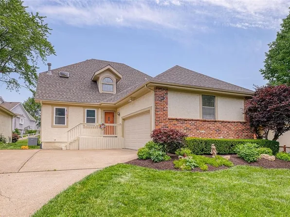 11100 W 99th St, Overland Park, KS 66214