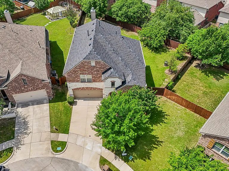 1828 Houghton Dr — Photo 80