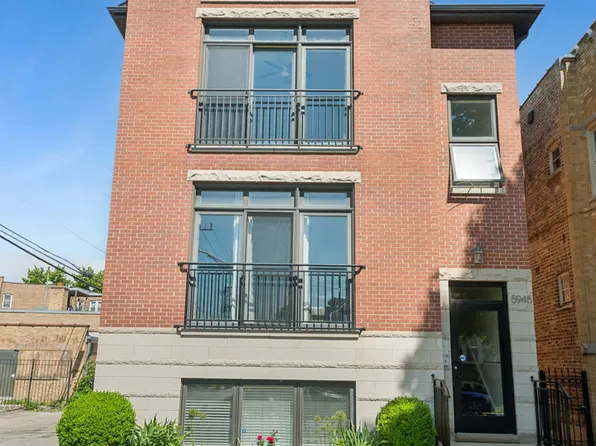 5945 N Campbell Ave #3, Chicago, IL 60659