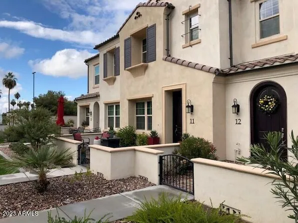 2477 W MARKET Place #11, Chandler, AZ 85248