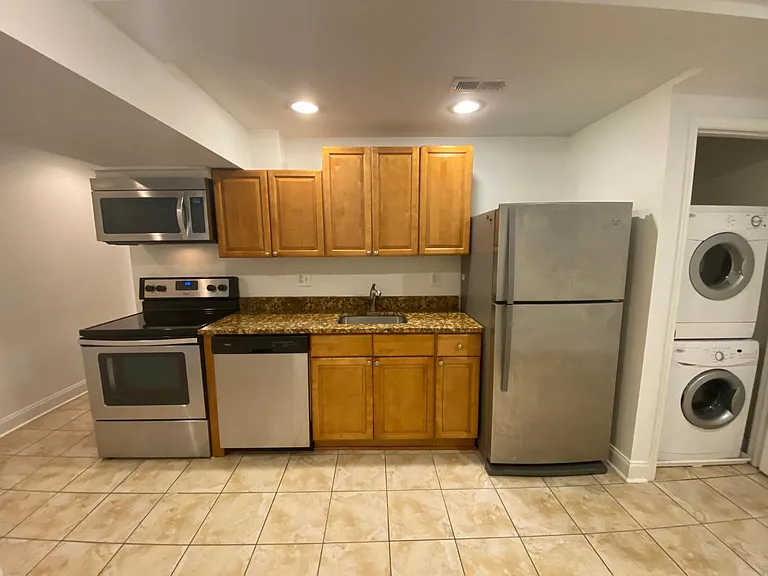 3605 11th St NW #B — Photo 11