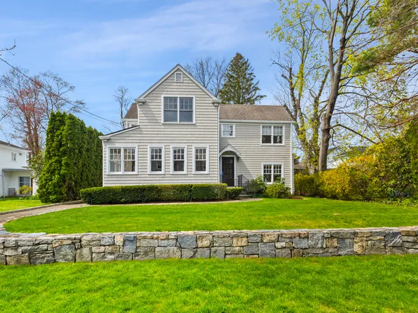 71 Park Ave, Old Greenwich, CT 06870