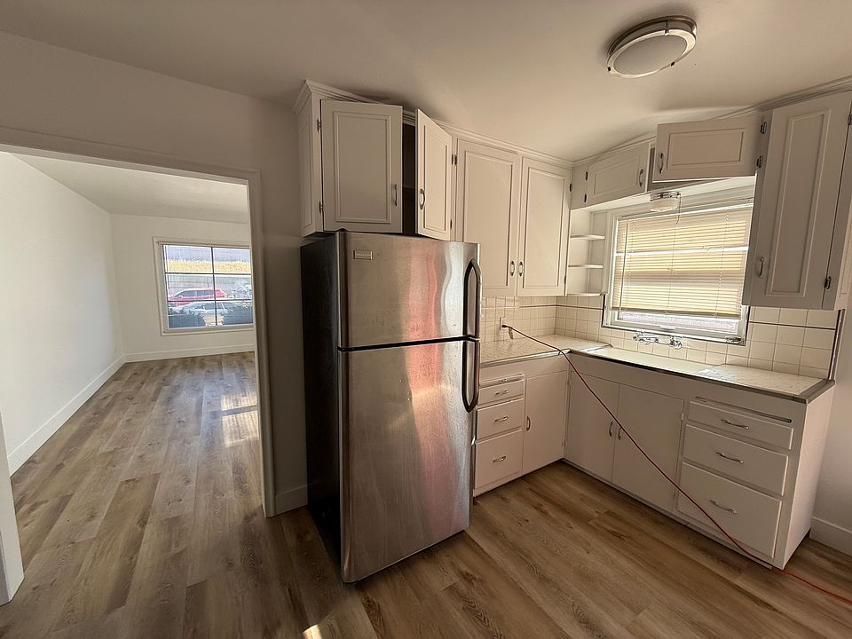 1st image of 1216 E Driggs Ave