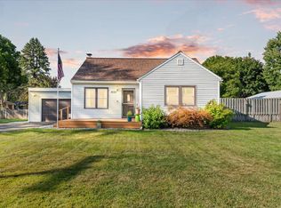 4526 Grove Ave, Holt, MI 48842