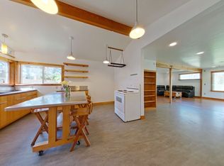 7949 Thurston Rd, Springfield, OR 97478