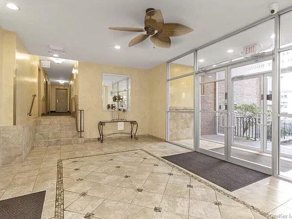 2nd image of 210 E Broadway #6J