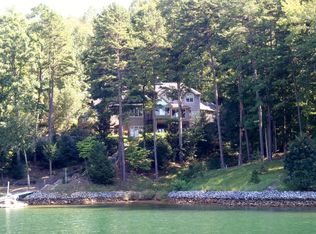 215 Cedar Creek Cir, Sunset, SC 29685