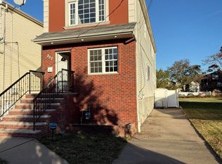 257 Van Name Ave, Staten island, NY 10303