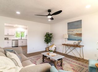 2730 Camino Lazo, Santa Fe, NM 87505
