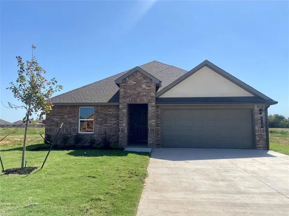 470 Park Place Dr, Newcastle, OK 73065
