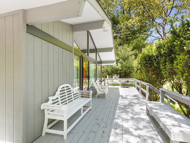 230 Norfolk Dr — Photo 23