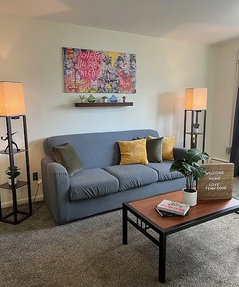 The Edge at 1815 Apartments — Photo 9