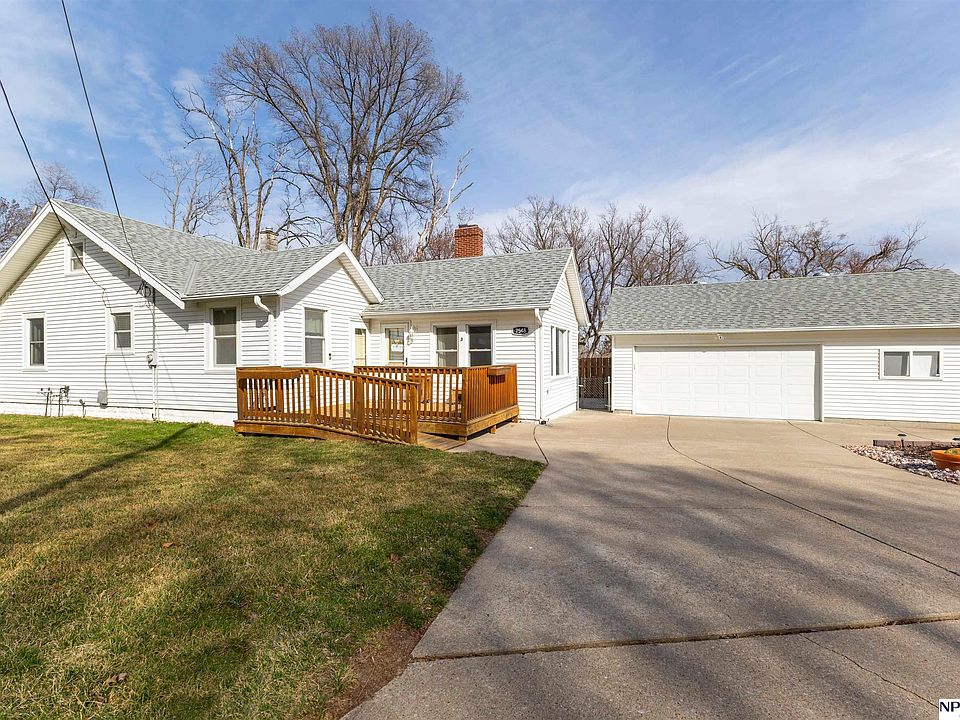 1st image of 7548 Lawndale Dr