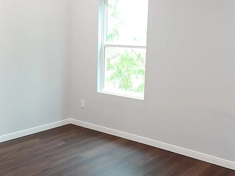 18827 Luminescent Ln — Photo 10