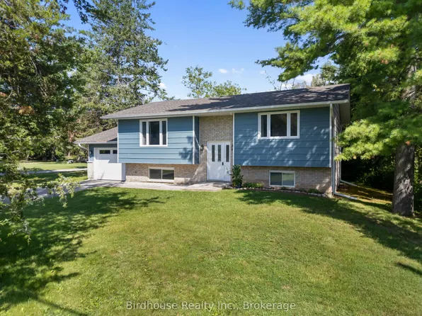 46 Riverside Dr, Kawartha Lakes, ON K0M 1A0