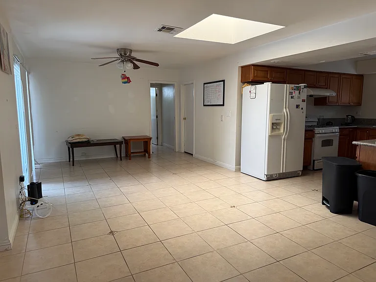 785 Libby Dr — Photo 15