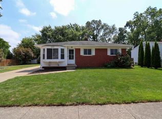 1466 Boyd St, Troy, MI 48083
