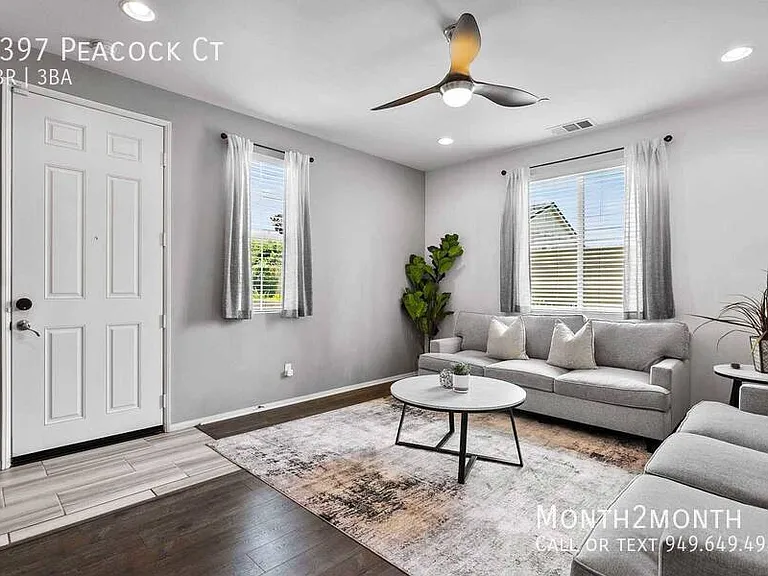 6397 Peacock Ct — Photo 2