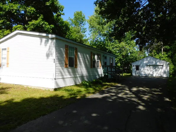 55 Downes Street, Calais, ME 04619