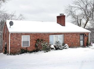 2115 Thompson Ln, Aliquippa, PA 15001