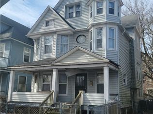 2292 E 95th St, Cleveland, OH