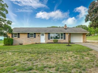 2513 Kresta Dr, York, PA 17403
