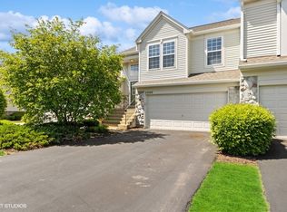 24928 Gates Ln, Plainfield, IL 60585