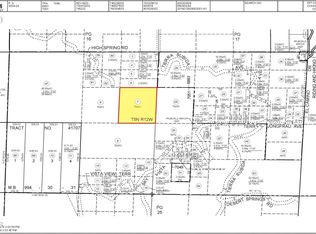 Tierra Subida Ave #T8, Palmdale, CA 93551