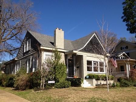 1st image of 842 Jefferson Pl