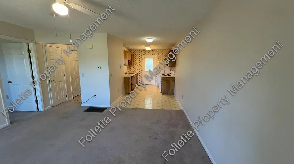 67 Stone Dr #4