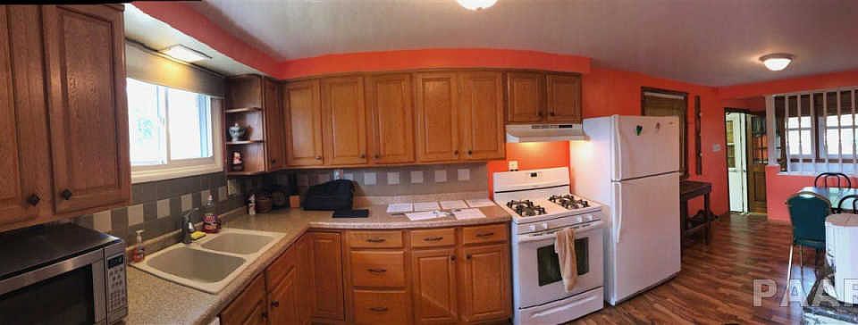 2nd image of 118 Maria St