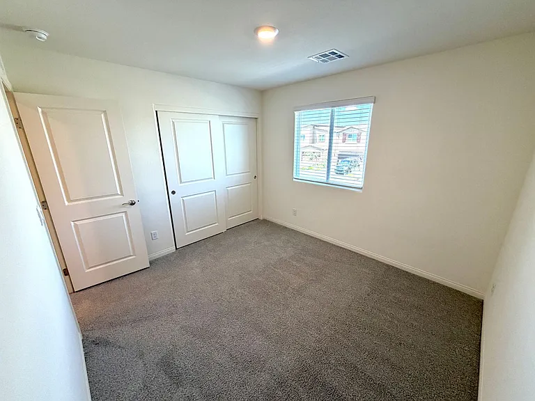 5646 Mesa Sedona St — Photo 19