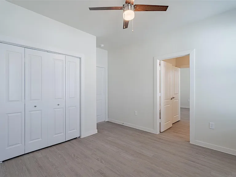 22014 Lesley Grove Ln — Photo 18