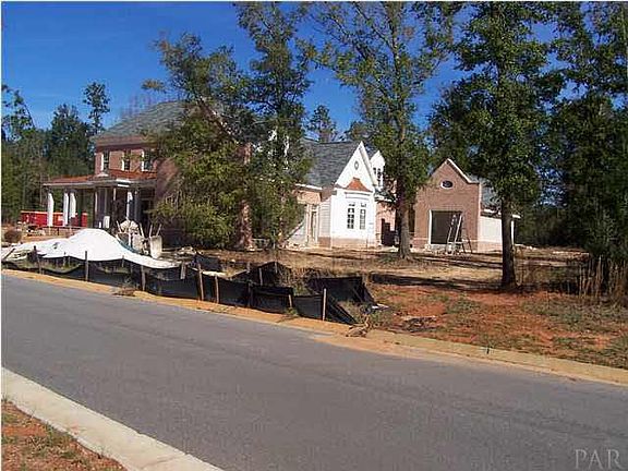 3rd image of 8640 Foxtail Loop #N19